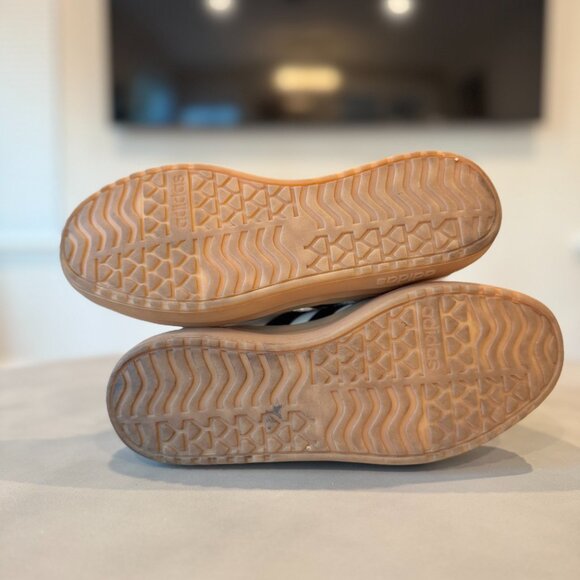 VL Court Bold Shoes Women's size 8.5 - Picture 3 of 7